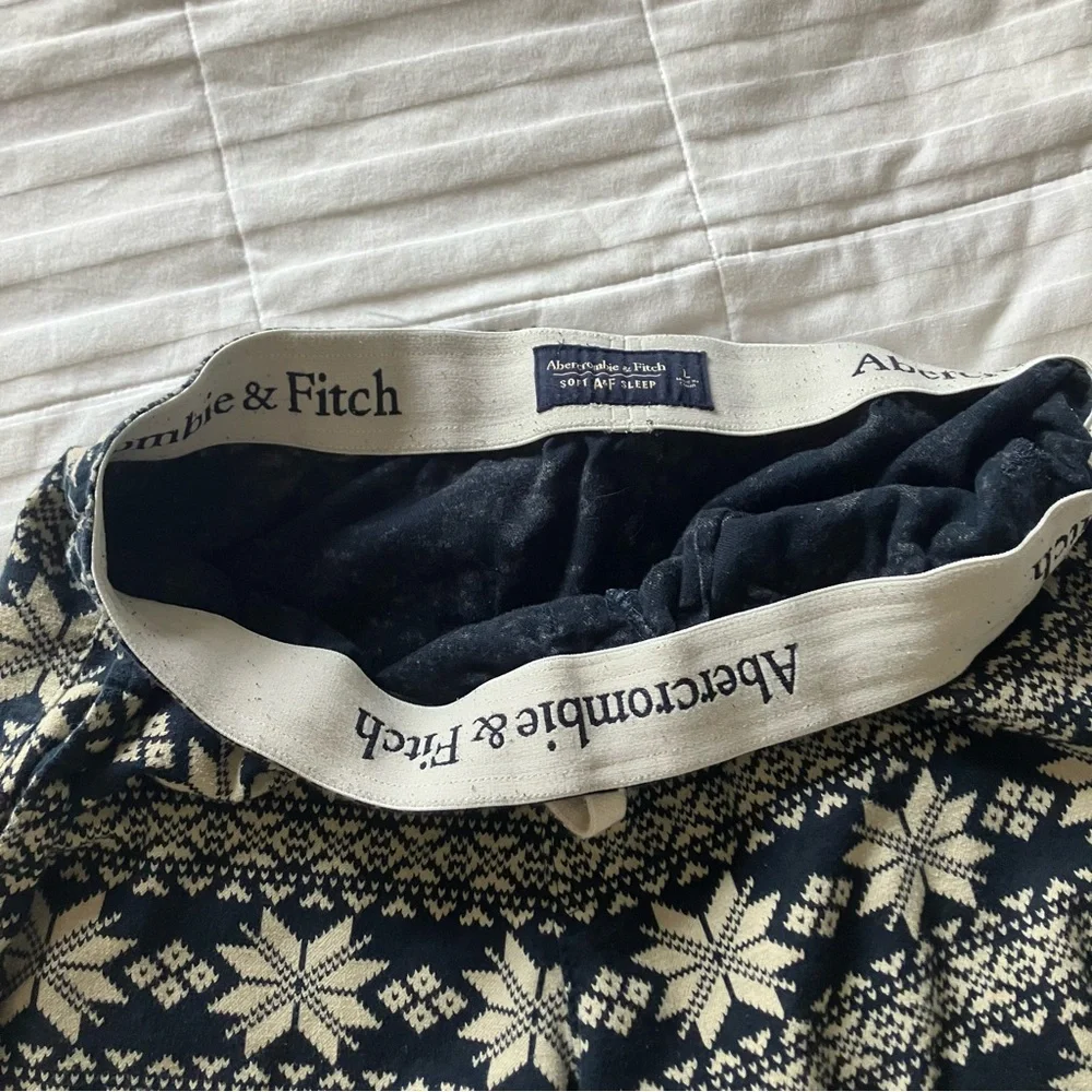 Abercrombie & Fitch Soft Sleep Pants Size L Unisex Navy Fair Isle Cozy Lounge - Picture 6 of 9
